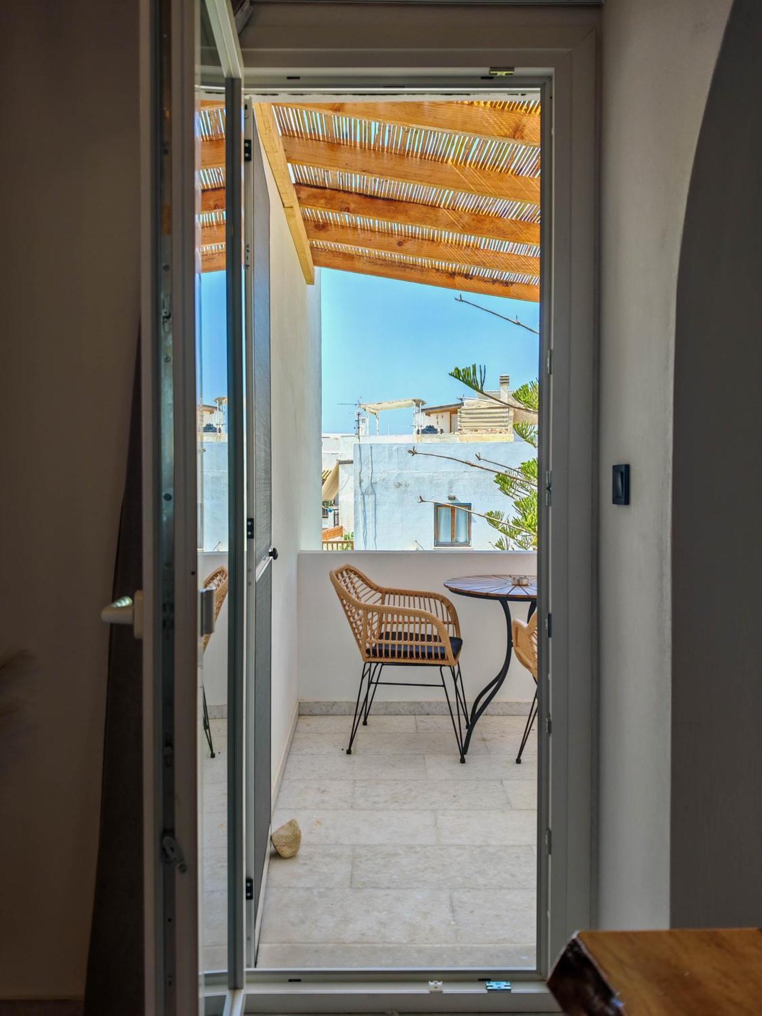 Paraga Suites Naxos City Exterior photo