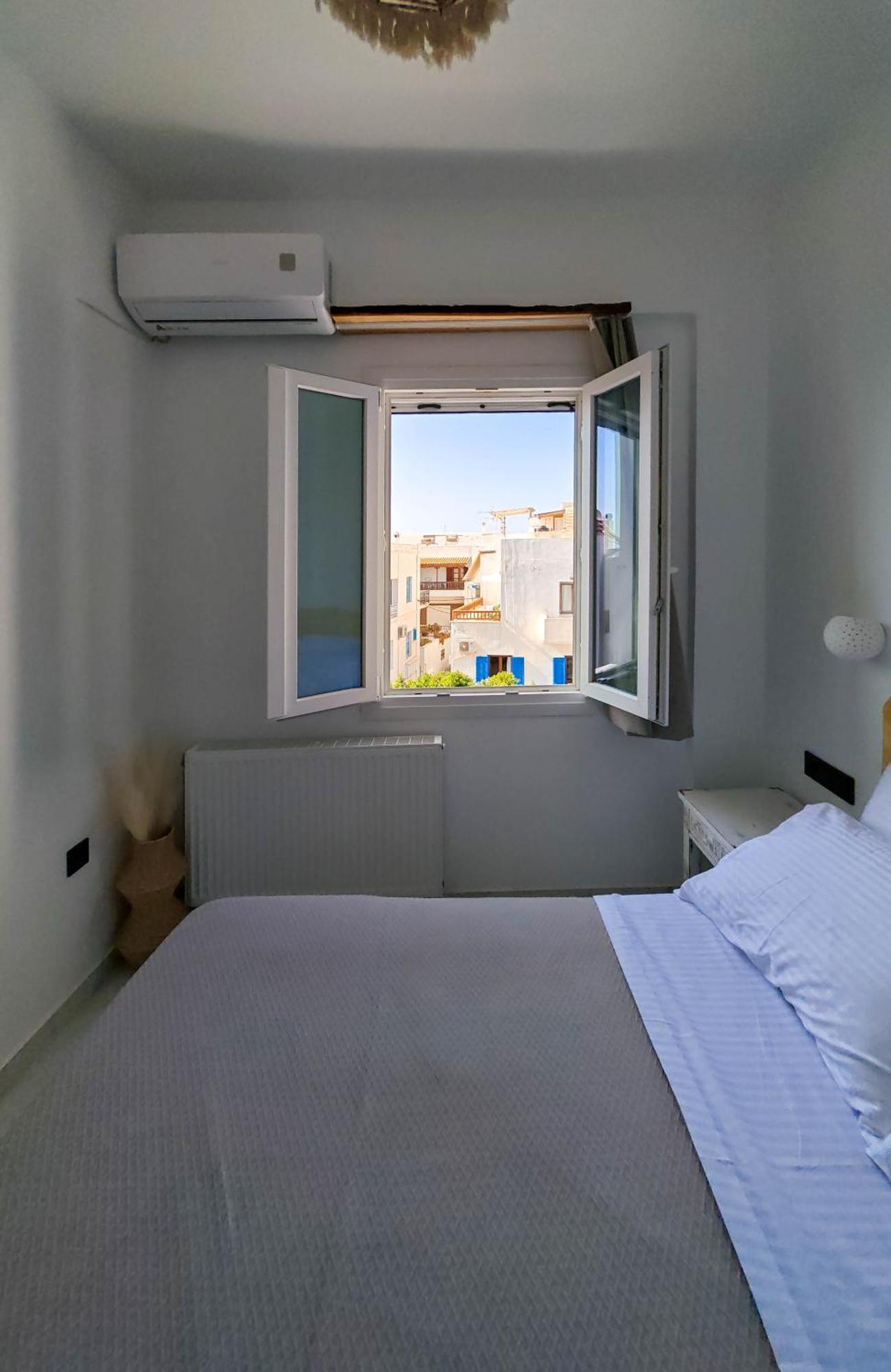 Paraga Suites Naxos City Exterior photo